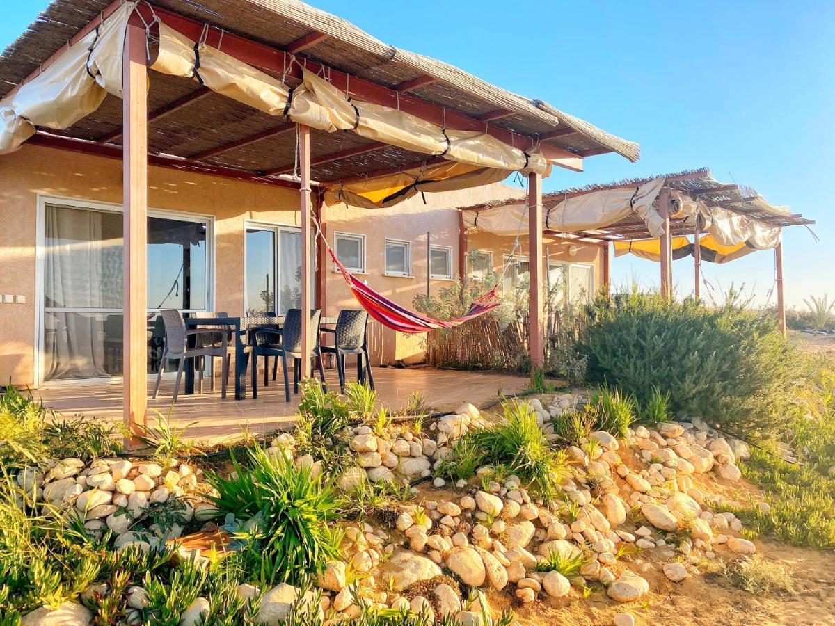 Desert Fantasy Villa Be'er Milka Exteriör bild